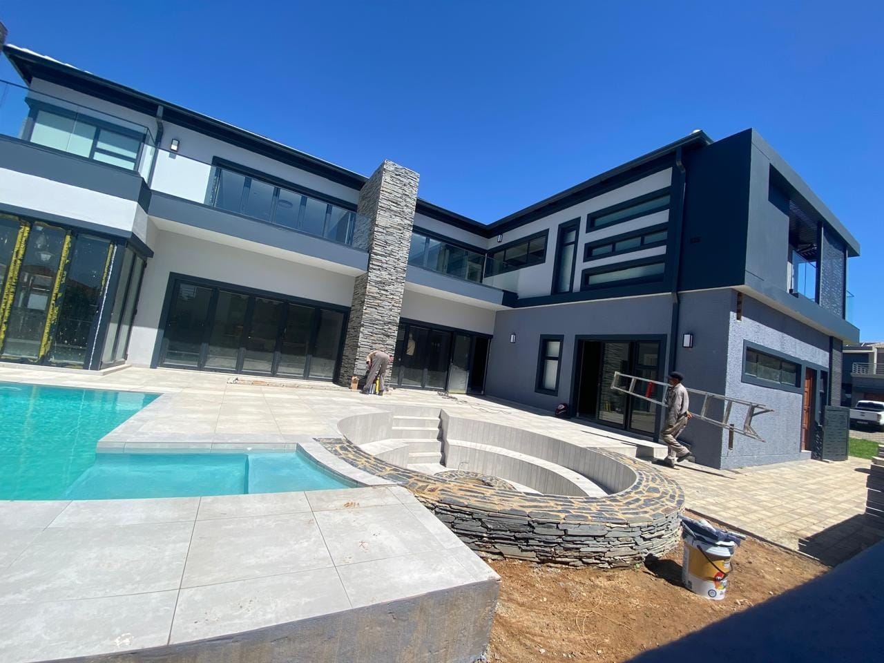 Luxury Modern House Construction